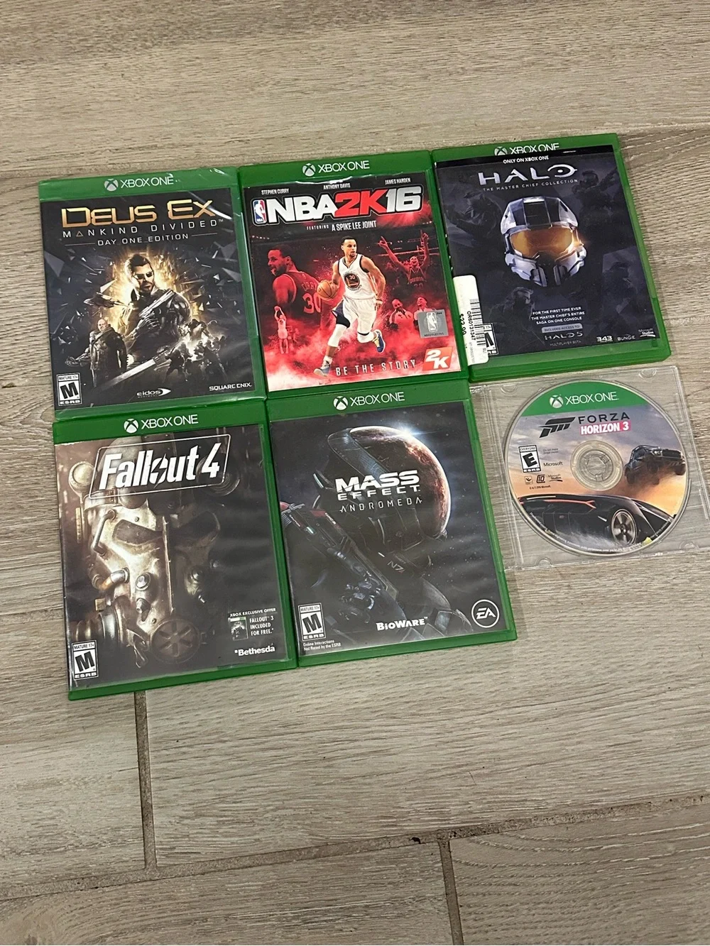 Xbox One Video Games Lot (6) (Fallout 4, NBA 2K16, Forza 3 & Mass Effect)